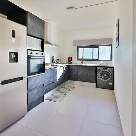 Oceanbreeze Apartments Mont Choisy Exterior foto